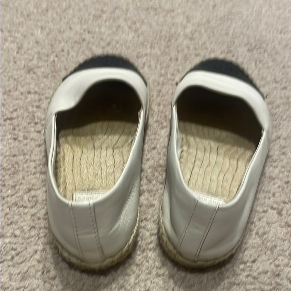 Chic Two-Tone Espadrilles - image 3